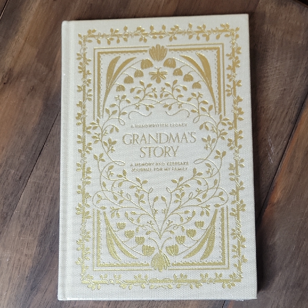 NWT GRANDMA'S STORY: A Memory and Keepsake Journal Book